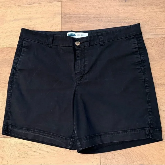 GUC Size 14 Old Navy Everyday Women’s Casual Stretch Shorts - Black and Olive - Picture 5 of 11